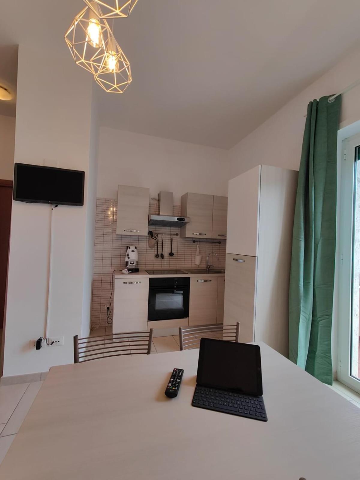 Apartamento Tender By Covo Degli Angioini Nápoles Exterior foto