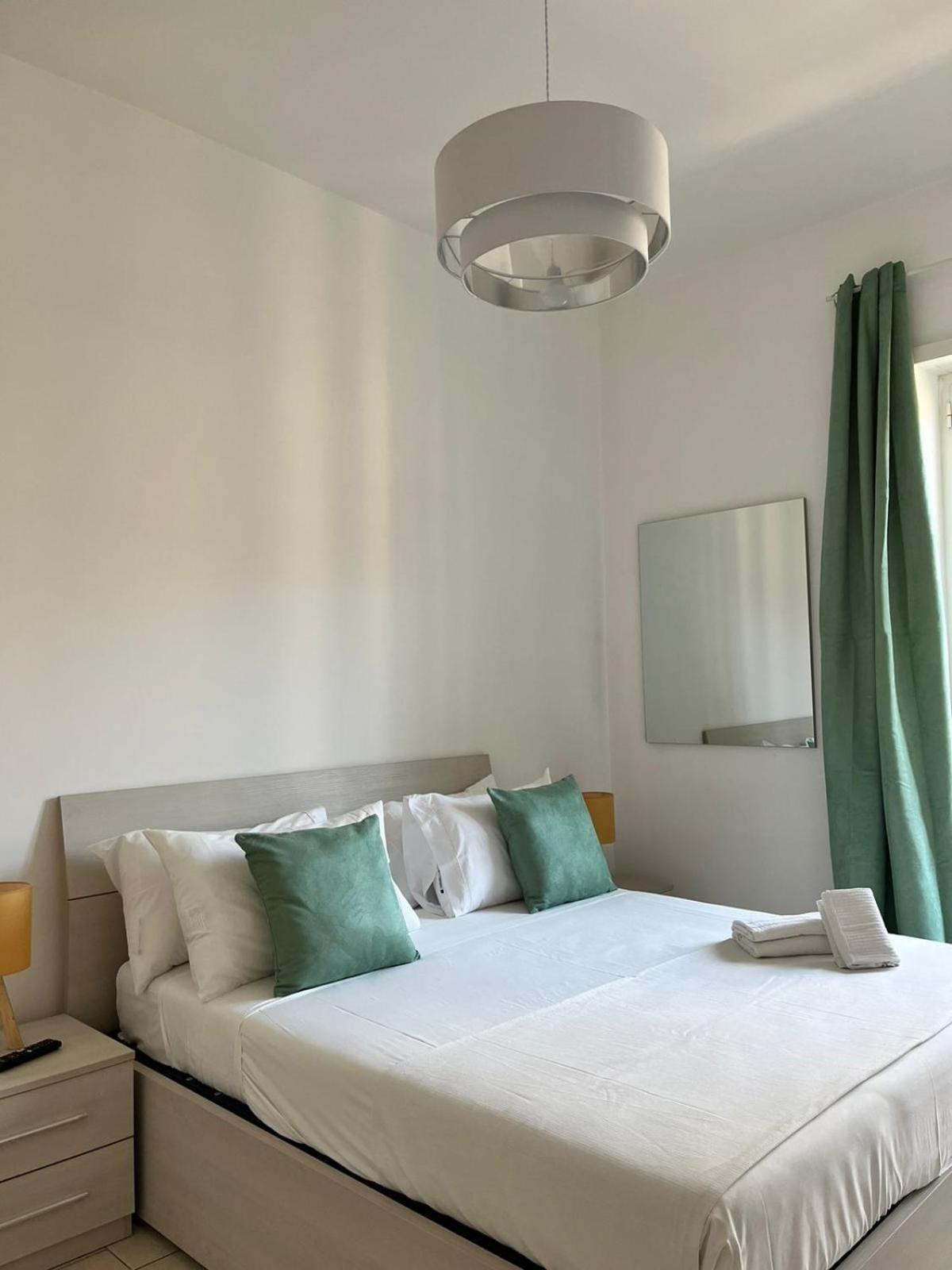 Apartamento Tender By Covo Degli Angioini Nápoles Exterior foto